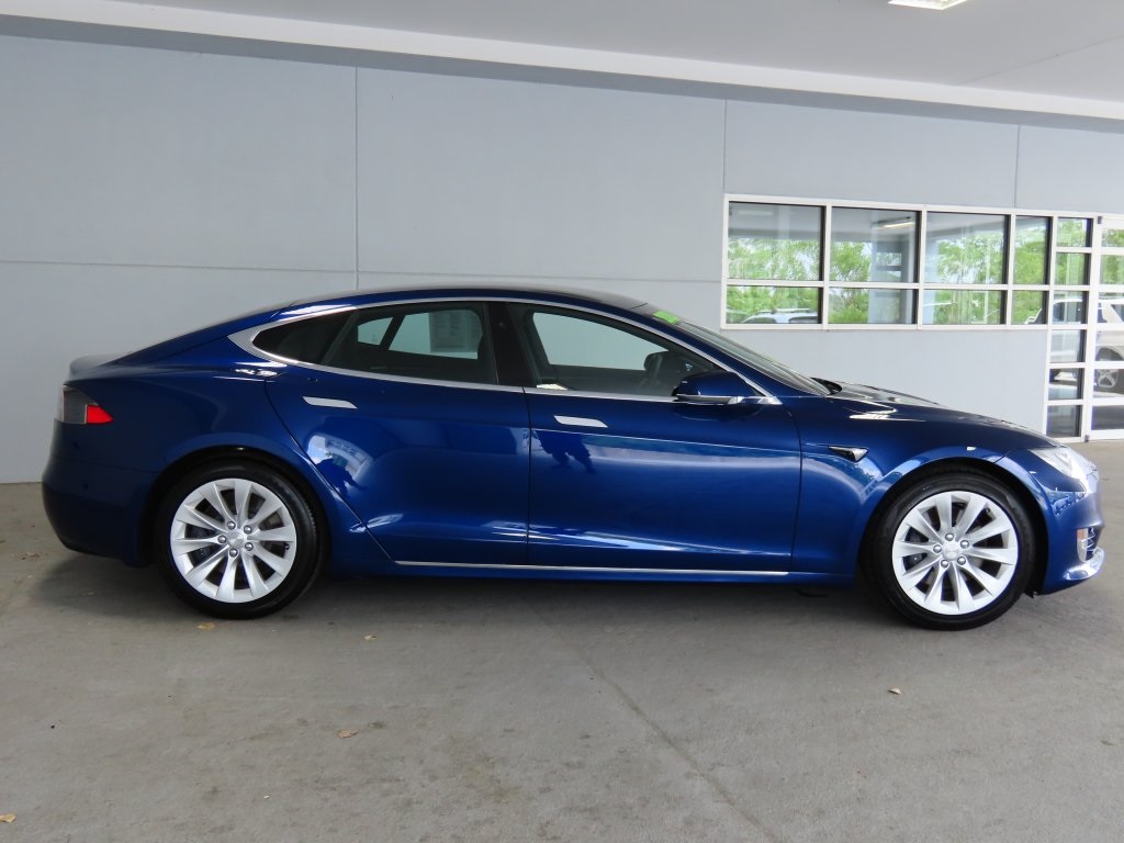 Tesla model s 2020